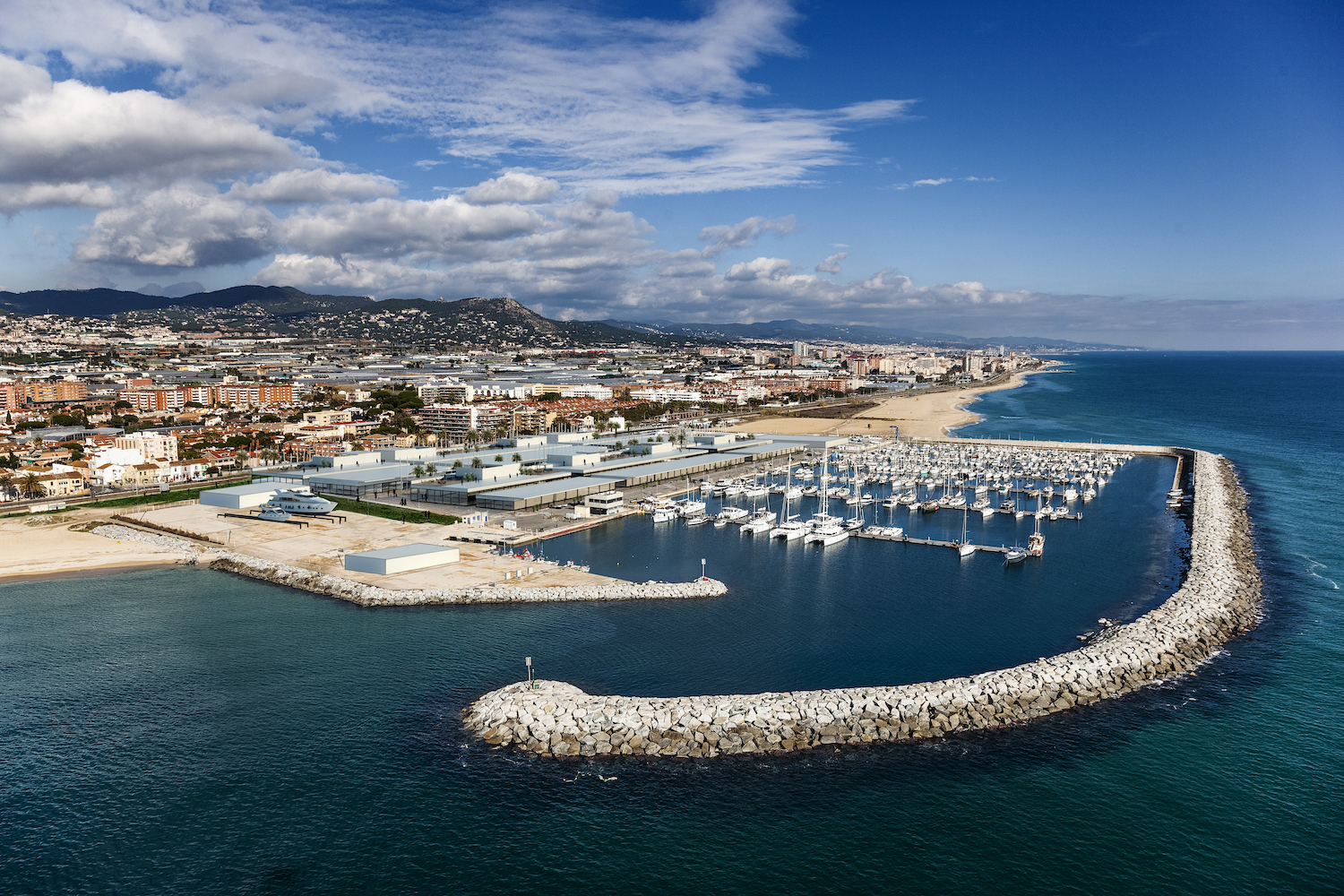 Marina Port Premià, Premià de Mar, Maresme, Catalunya, centro comercial, complejo comercial, zona comercial, área comercial, comerciantes, ayuntamiento, SCCE, España,